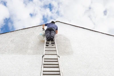 Peinture extérieure à Tinténiac — façades et ravalement